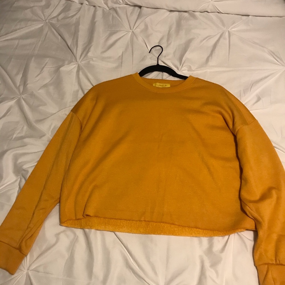 Mustard yellow cropped sweatshirt